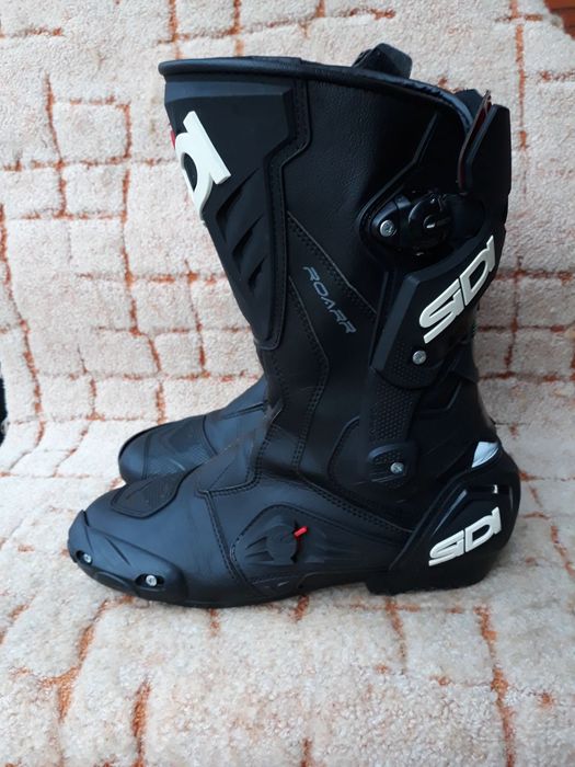Мотоботинки Sidi Roarr