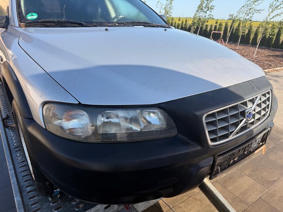 Przod kompletny volvo xc70 cross country 02r 2.4 diesel srebrny