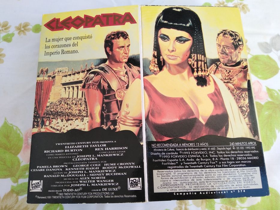 2 Cassetes de Vídeo VHS do Filme Cleópatra