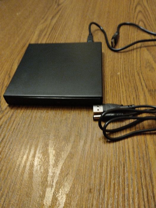 Odtwarzacz DVD CD do laptopów.