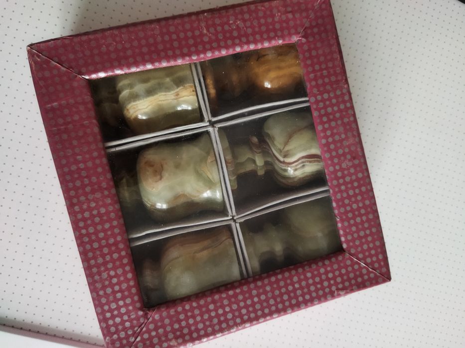Продаю чарки з оніксу,набір