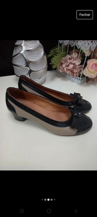 Sapatos da Max em pele e verniz