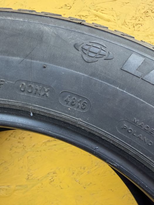 Шини Резина 235.60 R18 Michelin Latitud Зима