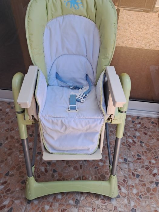 Cadeira de papa para criança.