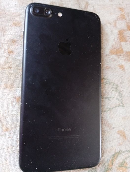 Iphone 7+/128gb,