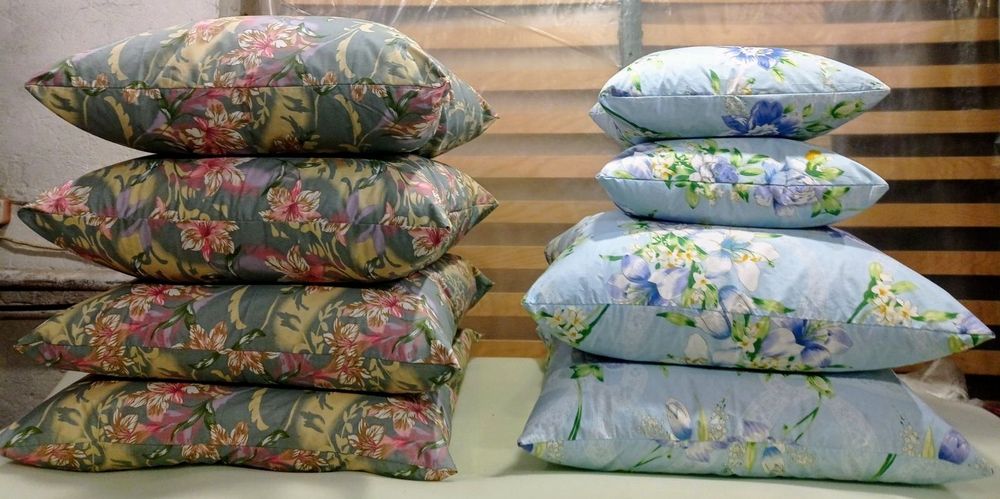 Професійна чистка подушок