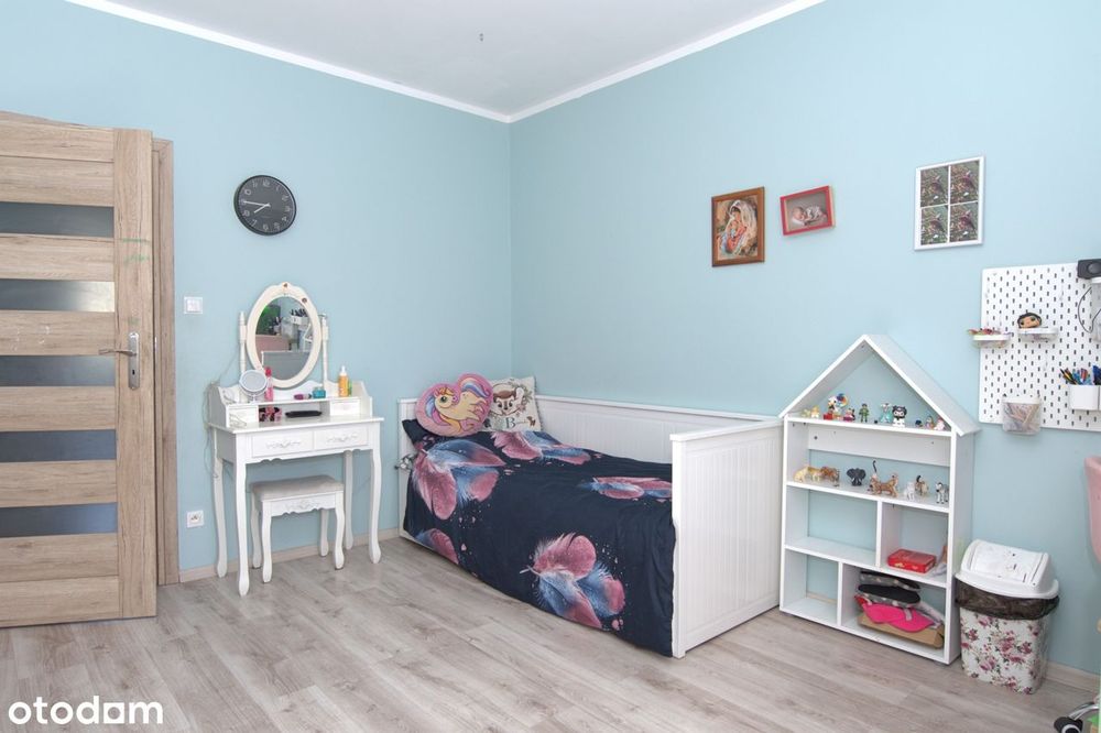 Dom wolnostojący, 5 pokoi, działka 1090 m2, objęta MPZP, Koziegłowy.