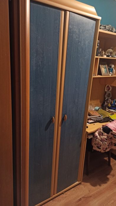 Meble młodzieżowe zadbane