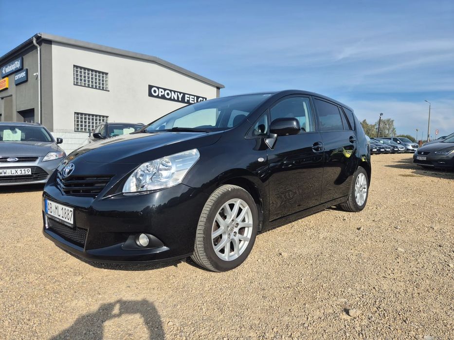 Toyota Verso Pierwszy właściciel , bezwypadkowa , navi , po opłatach