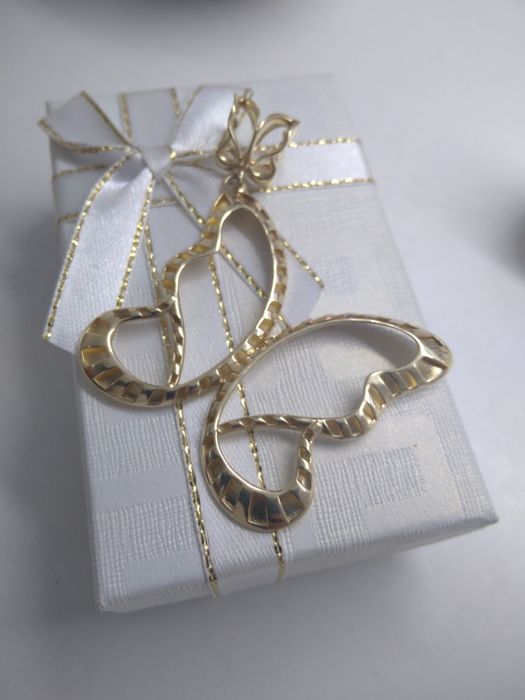 Złoty wisiorek  piękny duży motyl złoto 585    224