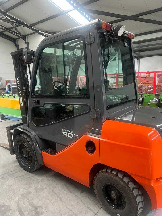 Продається Toyota Tonero 30 SAS — надійний дизельний навантажувач