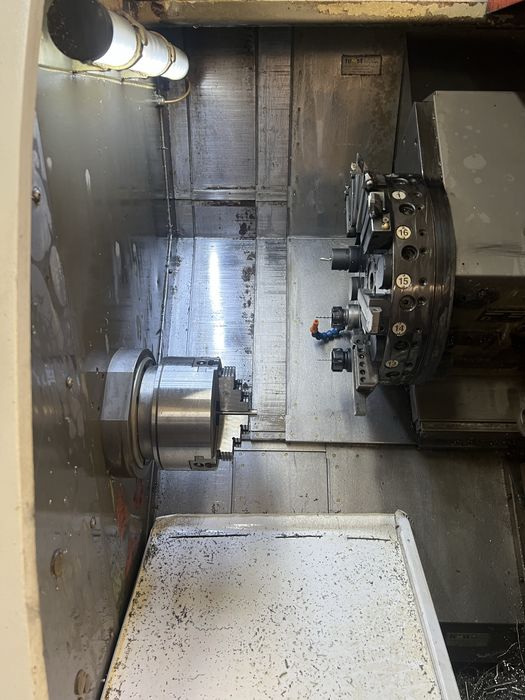Tokarka CNC Famot 200