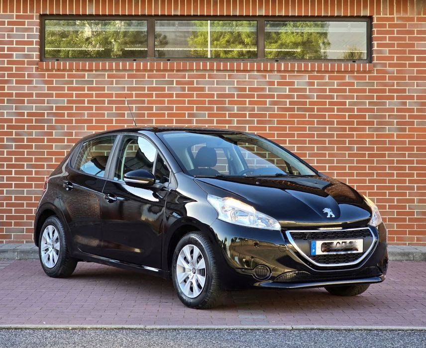 Peugeot 208 — fotografia 7