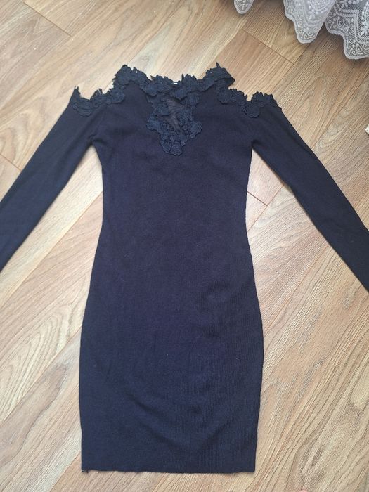 Сукня               .