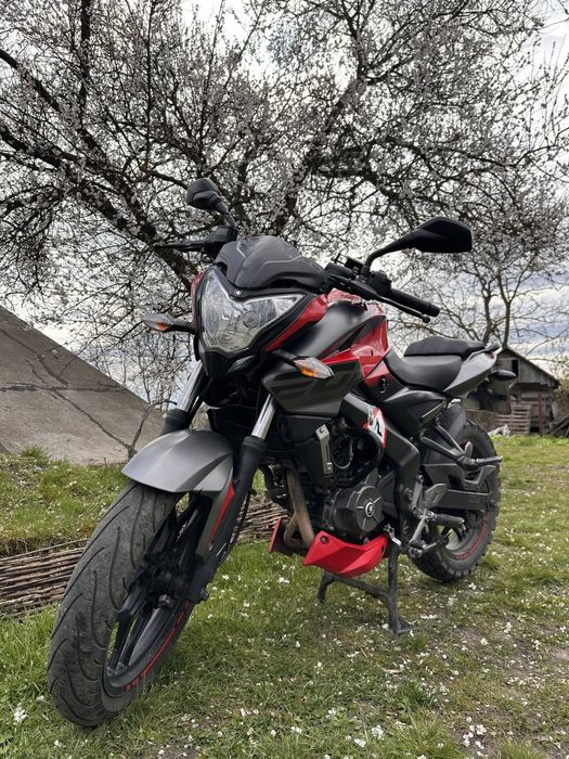Bajaj  pulsar ns200