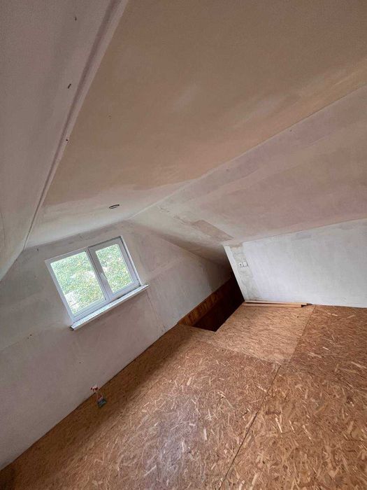 Продам будинок у затишному місці з власним садом