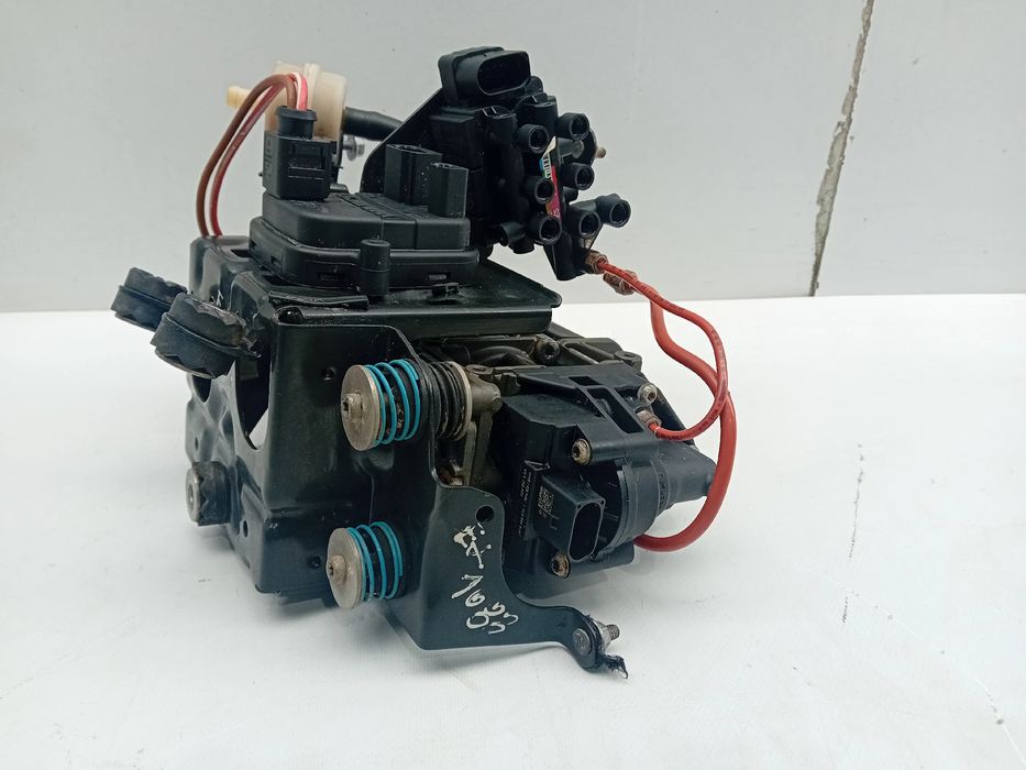 Compressor suspensão AUDI Q8 (4MN)