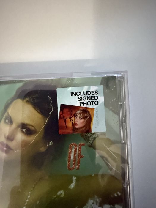 Taylor Swift サインCD Taylor Swift signed w Fotografia i Kamery | eBay