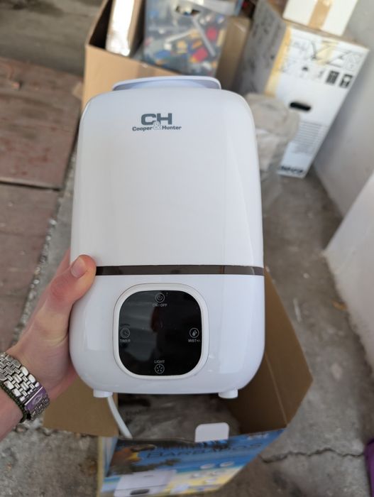 Зволожувач повітря CH