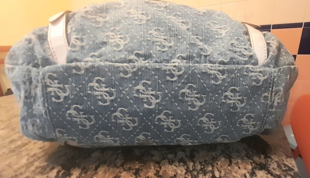 Mala bolsa original guess