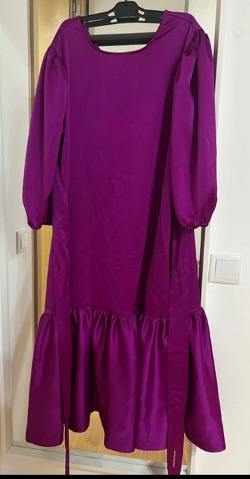 Vestido violeta cerimónia