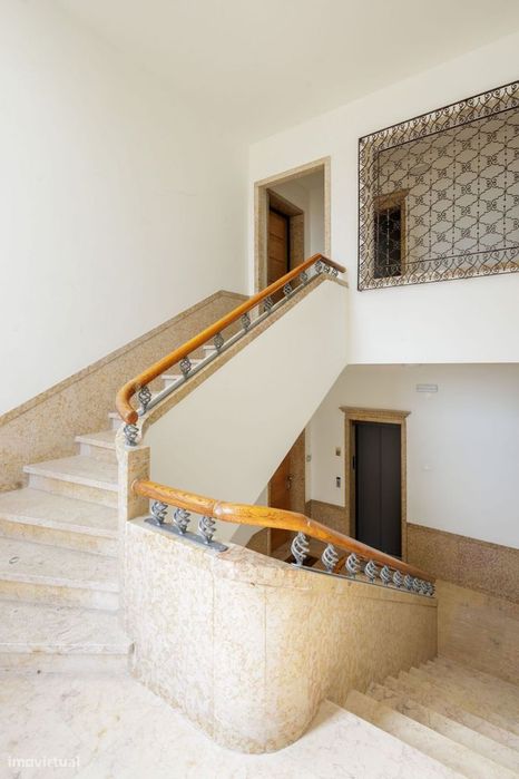 Penthouse T5 com vista, Campo Mártires da Pátria, Lisboa