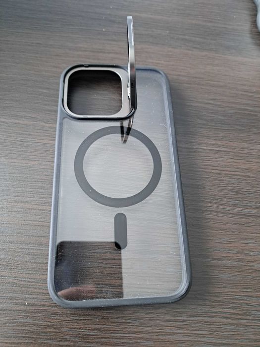 Etui ESR HaloLock MagSafe do iPhone 15 Pro Przezroczysty