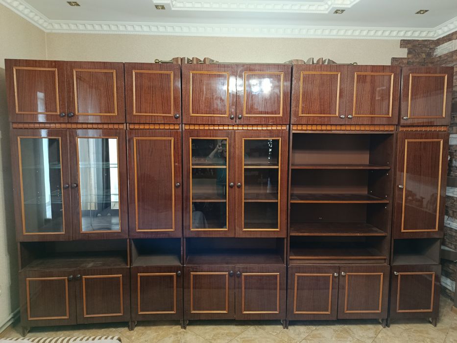 Продам стінку в гарному стані