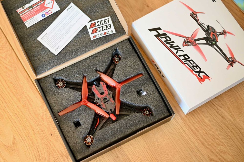 Dron Racing EMAX Hawk Apex 5” HDZero 2400KV – nowy, nieużywany, PNP