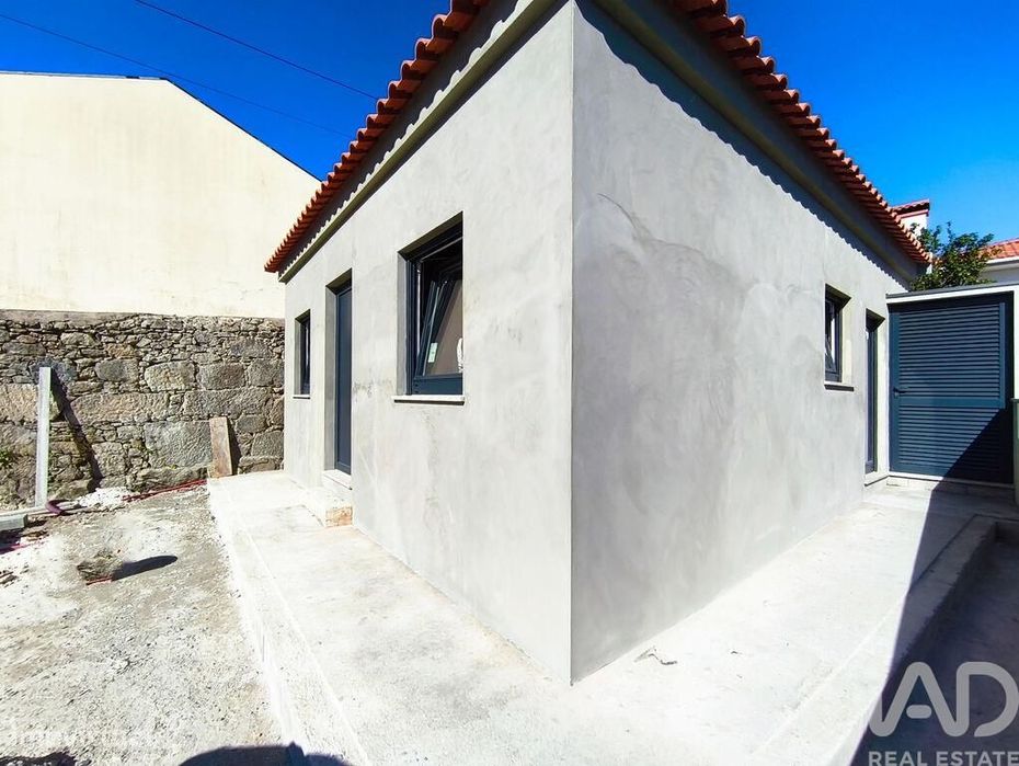 Moradia térrea T2 em Darque de 45,8 m2