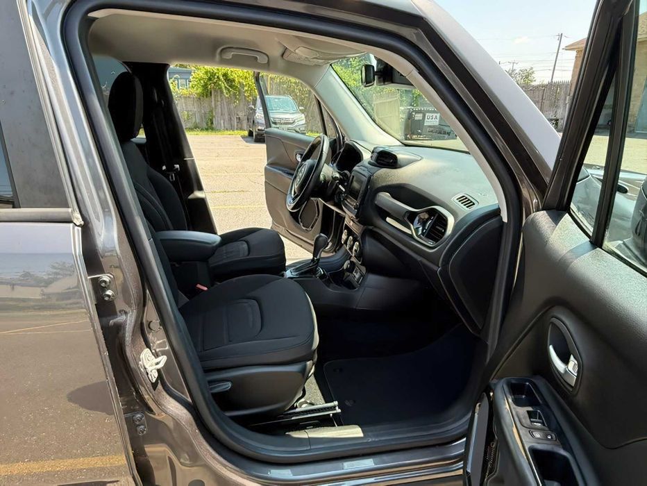 Jeep Renegade Justice Edition      2016