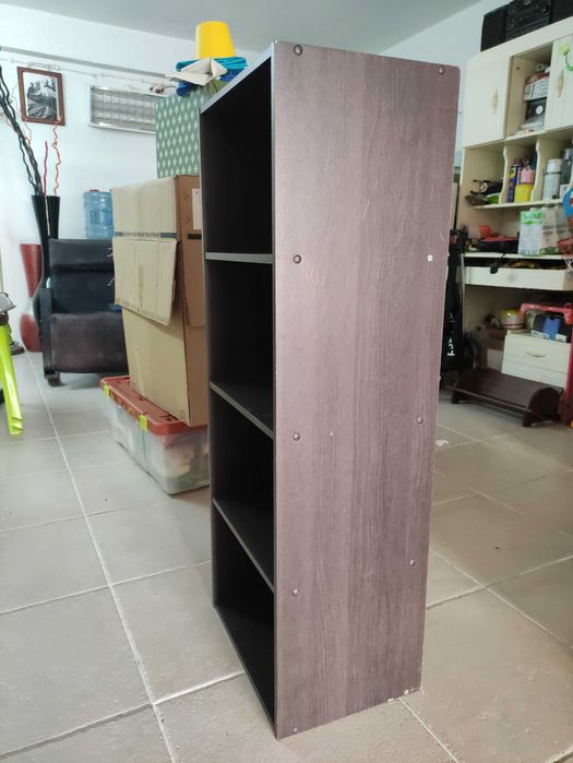 Prateleira para arrumação