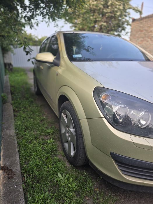 Opel Astra h 1,7