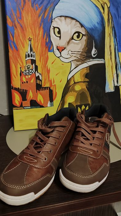 Нові шкіряні кросівки Memphis Oneі