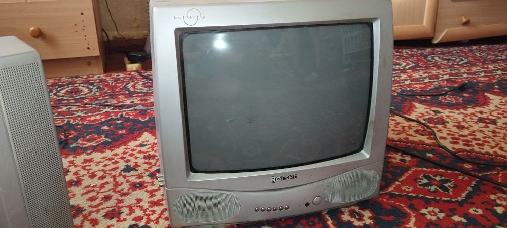 Телевізори три шт.всі в робочому стані,без пультів