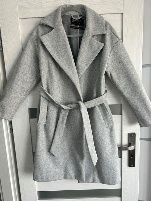 Płaszcz szary wiosenny