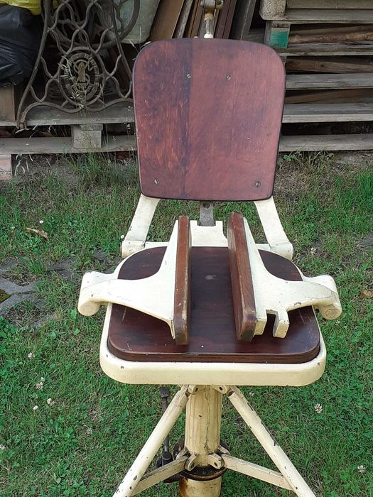 Zabytkowy fotel dentystyczny-Jarnuszkiewicz-sygnowany