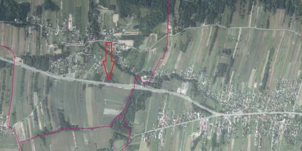 Plac 900 m² przy DK94 + kontener handlowy + fotowoltaika + monitoring