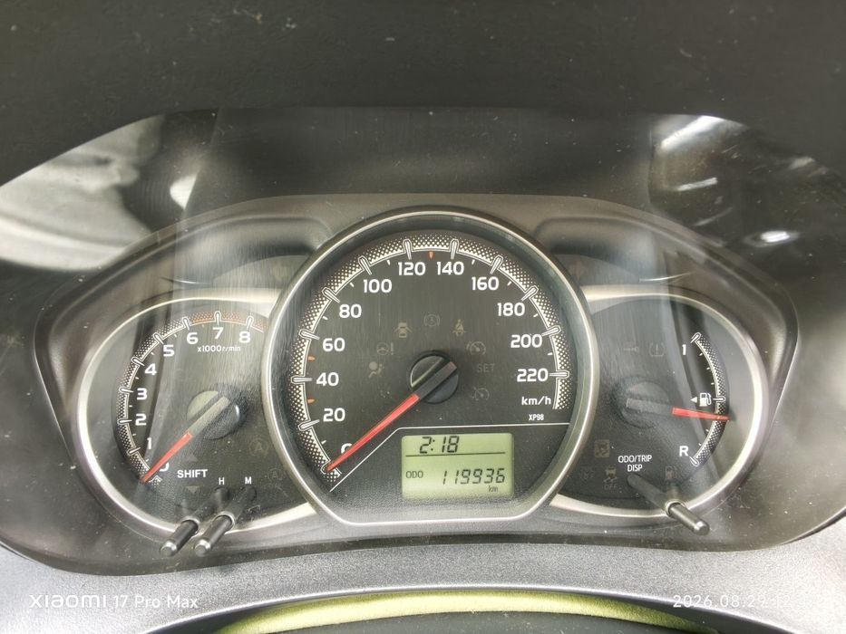 Toyota Yaris 2014 1.0 gasolina 119000km