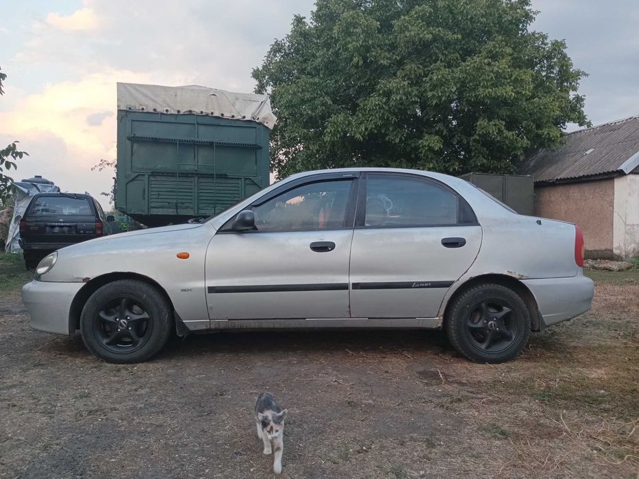 Ланос 1,6 2005 року