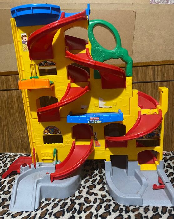 Отдам детские игрушки