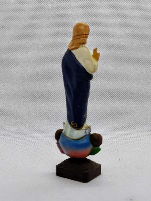 Estatueta religiosa Nossa Senhora do Sameiro em resina