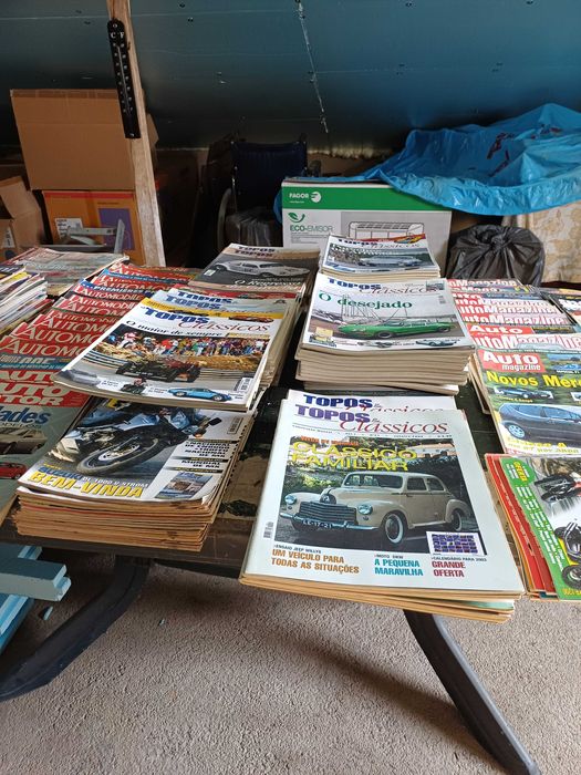 várias revistas auto de vários nomes
