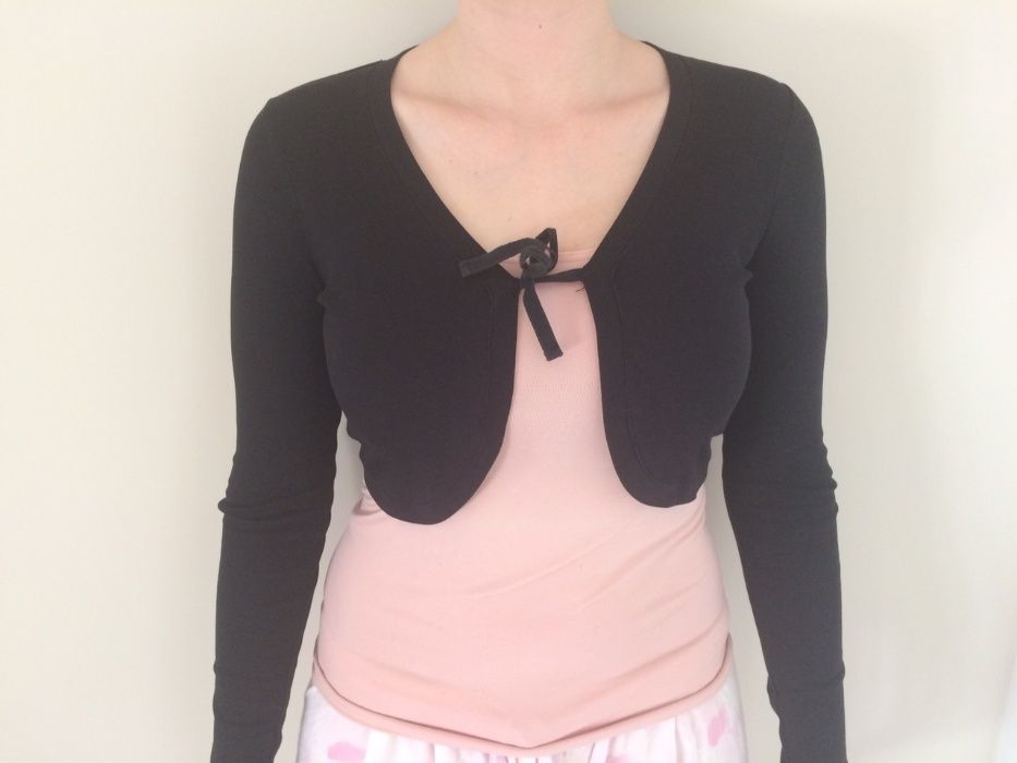 Bolero preto Senhora Zara tamanho S