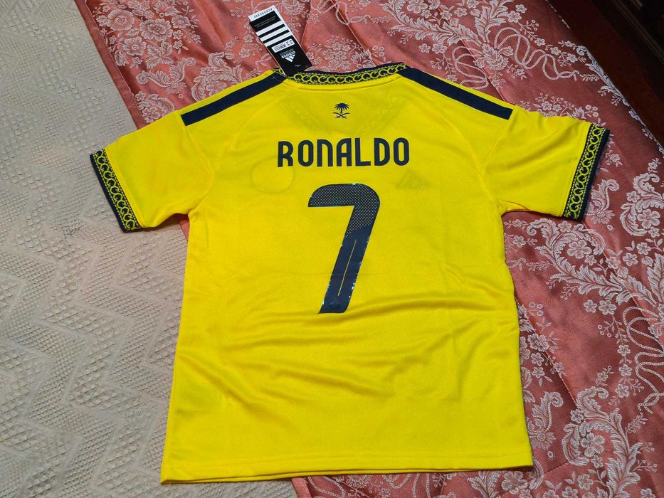 Camisola Criança Ronaldo Equipamento Al Nassr | NOVO