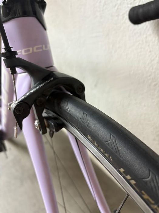 Rower szosowy Focus Izalco, rama carbon, rozmiar XS