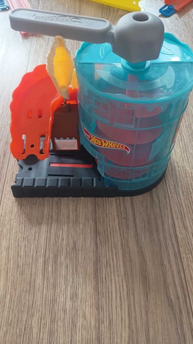 Lodziarnia hot wheels