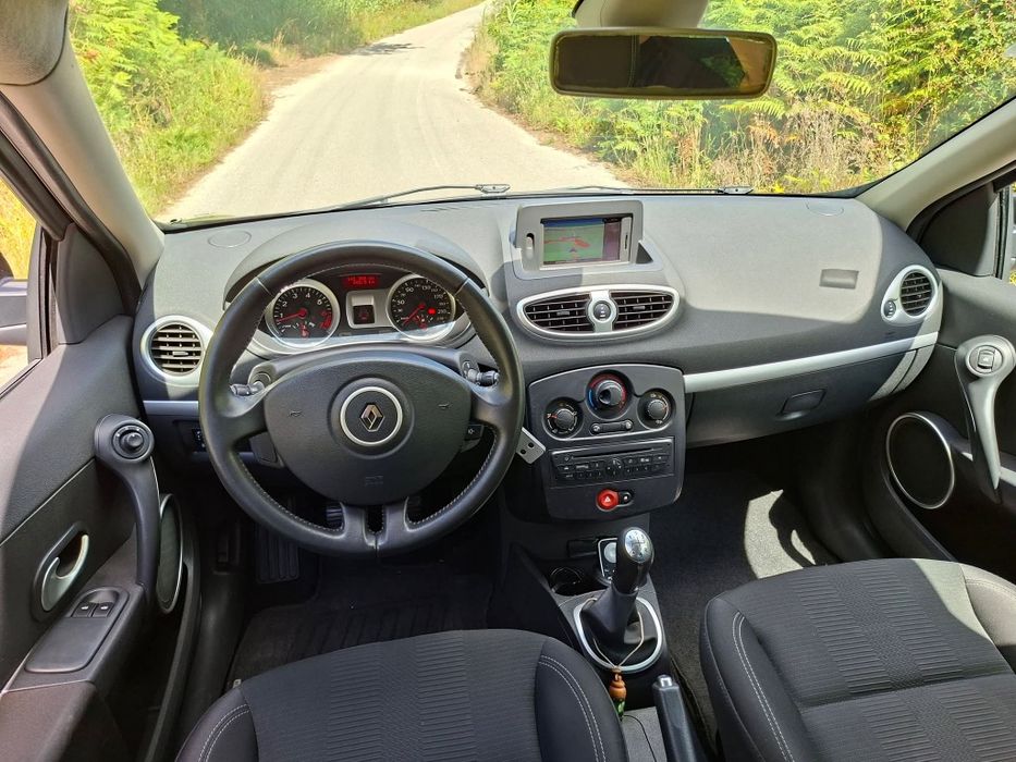 Renault Clio III Grantour 1.2 Gasolina