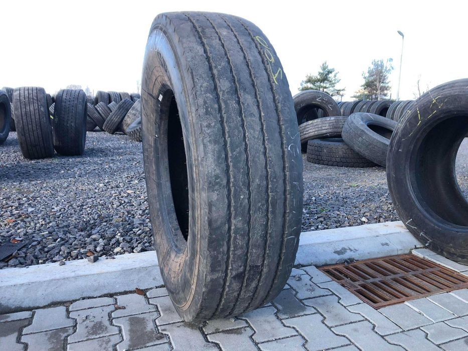 315/80R22.5 Opona SEMPERIT EURO-FRONT Przód