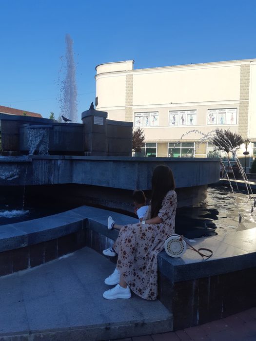 Продам сукню в ідеальному стані